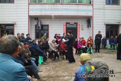 泸县公安局积极开展社会化评价宣传工作(图7)