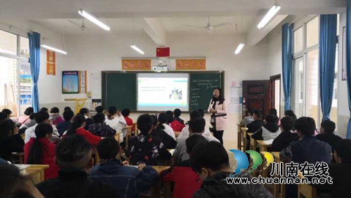 情系远山！泸州十二中走进叙永县赤水中学开展“心连心·手拉手”帮扶活动(图2)