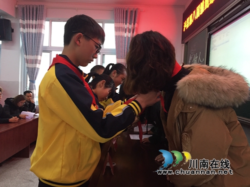 泸县第八届雏鹰练翅大赛暨西部片区交流展示活动在潮河镇举行(图5)