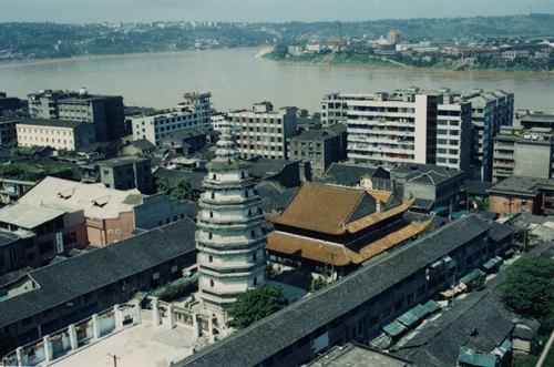 四十年住房巨变：从卷我屋上三重茅到广厦千万间(图5)