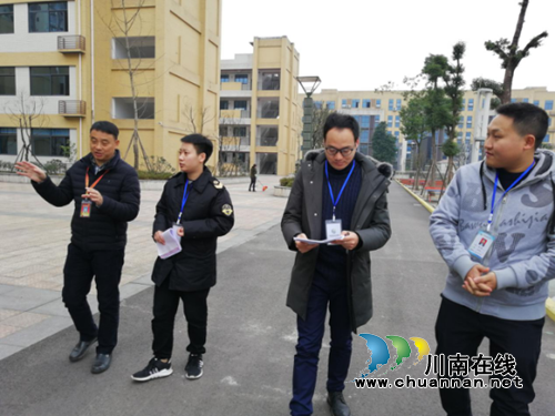 江阳区张坝街道开展校园周边食品安全排查整治行动(图3)