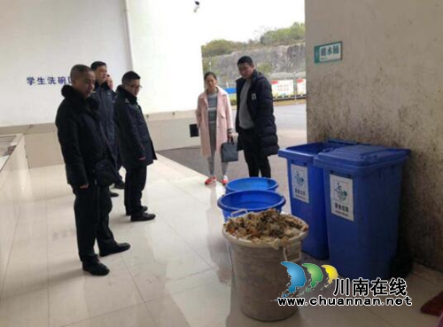 古蔺县住建局多举措整治城区餐厨垃圾收运处置工作(图3)