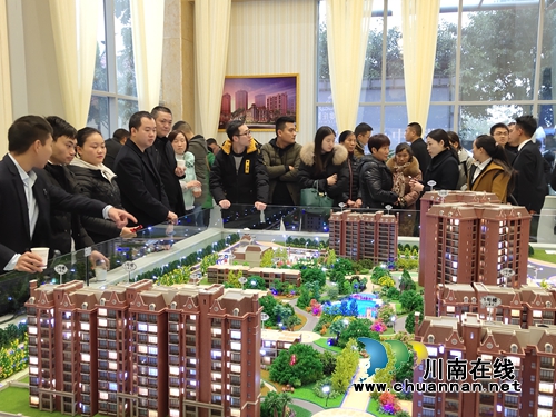 共鉴泸州&nbsp;&nbsp;和泰马赛庄园营销中心盛大亮相(图3)