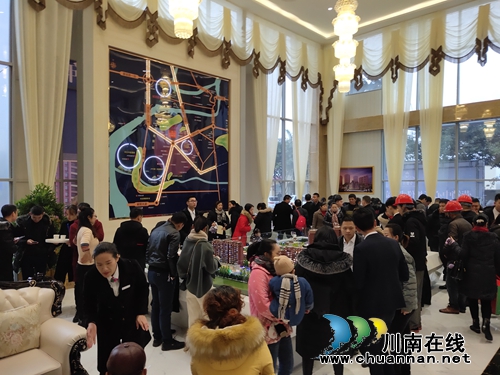 共鉴泸州&nbsp;&nbsp;和泰马赛庄园营销中心盛大亮相(图2)