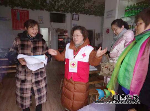 龙马潭区特兴街道街村社区开展全国文明城市迎复检宣传工作(图2)