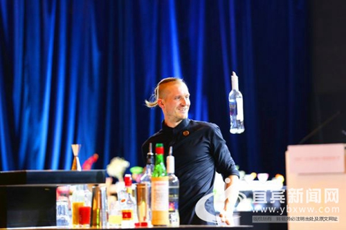 中外顶级名酒集体亮相&nbsp;三十多国嘉宾齐聚宜宾(图3)