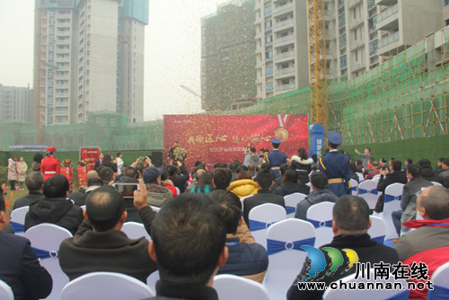碧桂园举行泸州首个“SSGF”工地开放日活动(图1)