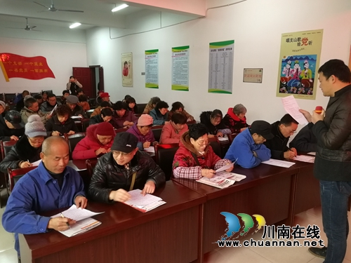 龙马潭区罗汉街道：治安宣讲进社区&nbsp;共筑共建促和谐(图1)