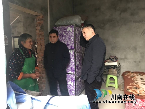 李盛春深入泸县立石镇走访困难群众(图1)