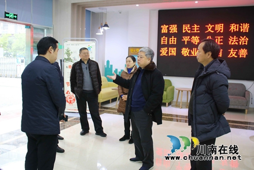 刘杰到龙马潭区莲花池街道督查巩固文明城市复检工作(图1)