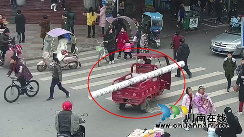 泸县公安局交警大队速破交通肇事逃逸案(图1)