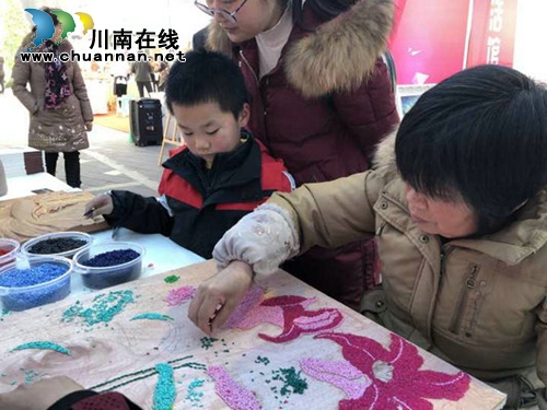 2018酒城(大学生)创客嘉年华活动举行(图7) 2018酒城(大学生)创客嘉年华活动举行(图7)