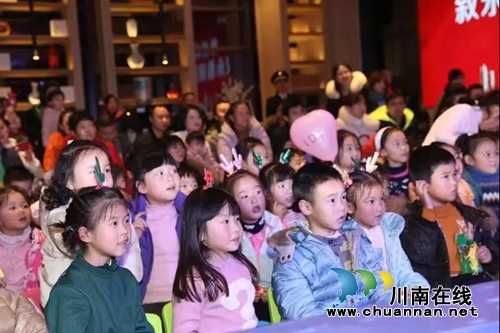 世界绿地童幻泸州：随公主脚步&nbsp;踏冰雪奇缘(图3)