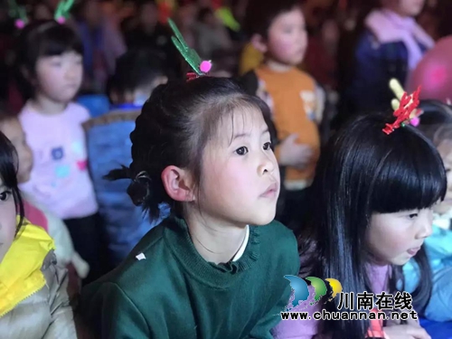 世界绿地童幻泸州：随公主脚步&nbsp;踏冰雪奇缘(图11)