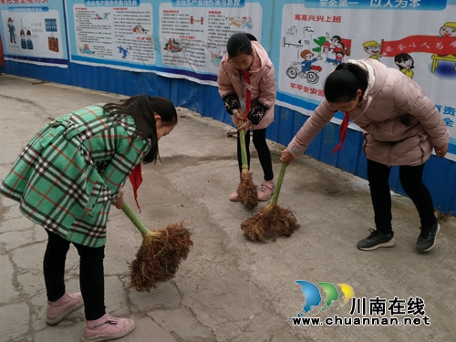 泸县百和镇土主学校开展志愿者服务活动(图1)