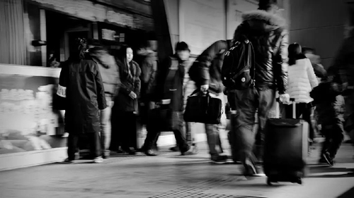 10年前她患上恶性肿瘤，20次化疗后一头乌发(图3)