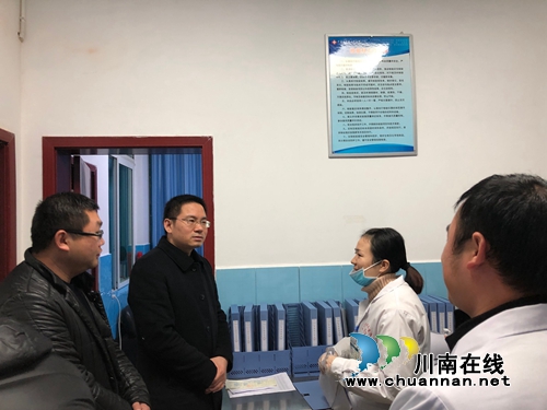 泸县卫计局到太伏镇督导艾滋病防治工作(图1) 泸县卫计局到太伏镇督导艾滋病防治工作(图1)