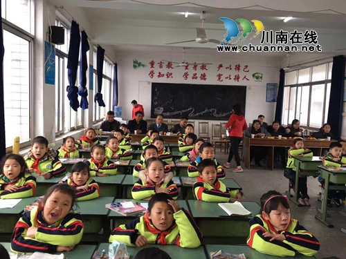 乡城县青麦乡中心小学校长一行与潮河镇瓦子小学开展结对共建活动(图2)