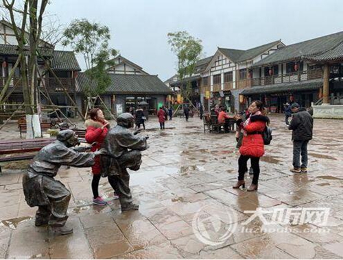 合江尧坝驿精准扶贫助力乡村振兴(图1)