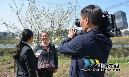 江阳区法院走访省人大代表刘家琴(图11)