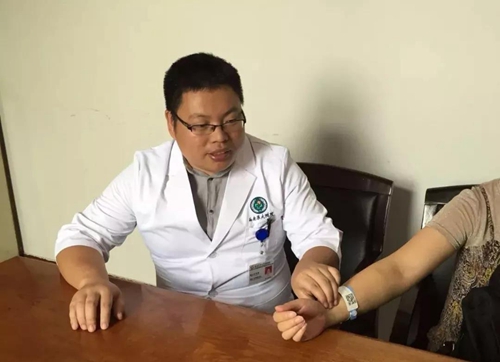 我国中西部地区第一位肛肠专业博士扎根泸州(图3)