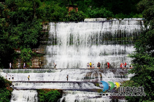 泸州三区县定下创建“天府旅游名县”的目标(图3)