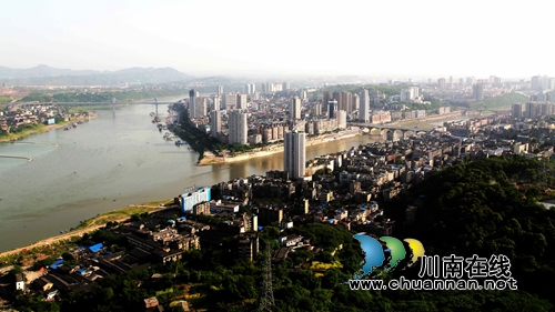 泸州以810.1分顺利通过国家卫生城市暗访(图1)