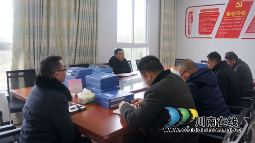 李盛春到泸县立石镇督导脱贫攻坚及岁末年初相关工作(图1)