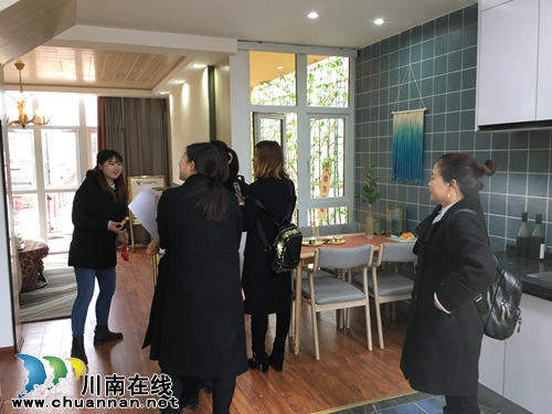 泸州万诚3期loft公寓示范区惊艳亮相(图2)