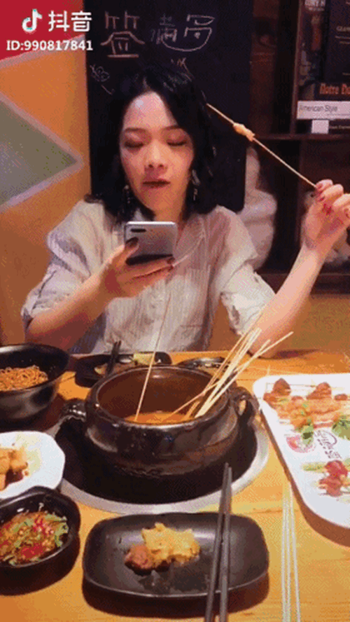 18日起&nbsp;泸州千人火锅长桌宴引爆全城！(图9)