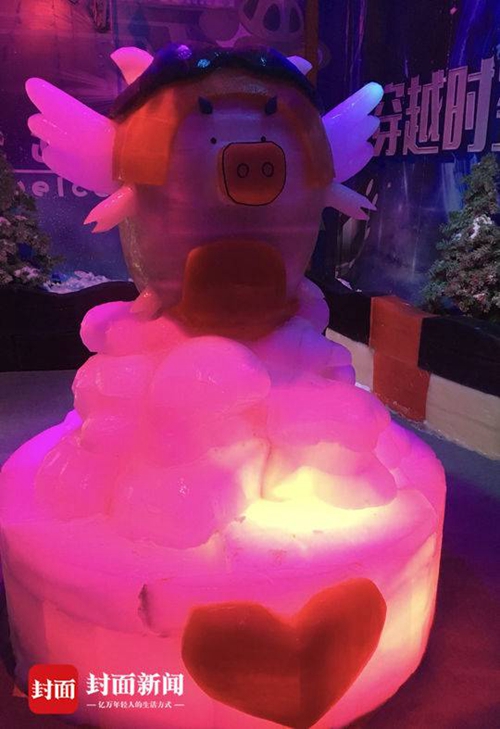 潮拍乐园+冰雪奇缘&nbsp;自贡灯会变身网红打卡地(图3)