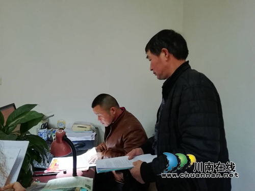 江阳区麻柳湾社区全面开展第四次经济普查工作(图1)