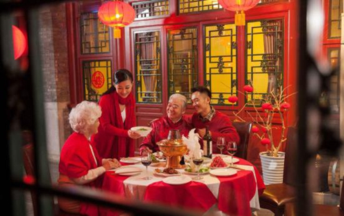 泸州味道致归心&nbsp;团圆宴上话团圆(图2)