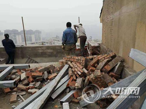 泸州违建黑名单治理成果出炉 今后不排除强拆(图2)
