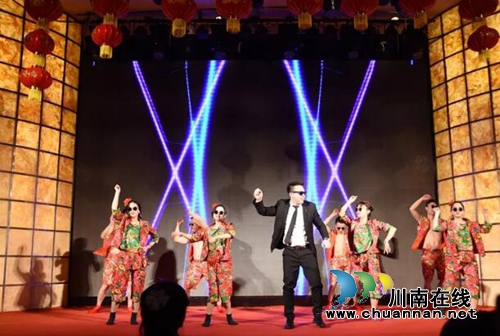 红星美凯龙泸州江阳商场举行新春团拜会(图17)