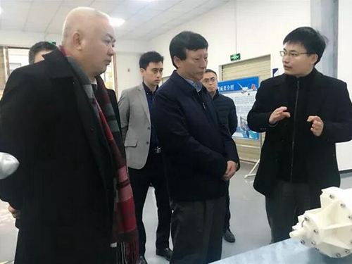 泸州市人大常委会主任曹建国调研泸州航空航天产业园区项目(图1) 泸州市人大常委会主任曹建国调研泸州航空航天产业园区项目(图1)