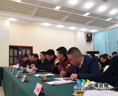 合江南滩镇优秀农民工代表：为群众办事心里踏实(图2)