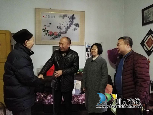叙永县教育局走访慰问退休老教师(图1) 叙永县教育局走访慰问退休老教师(图1)