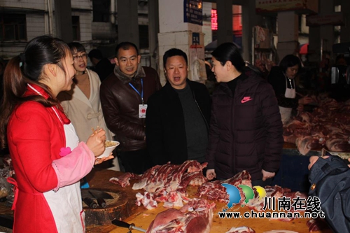 合江县委副书记王一米开展节前安全检查(图1)