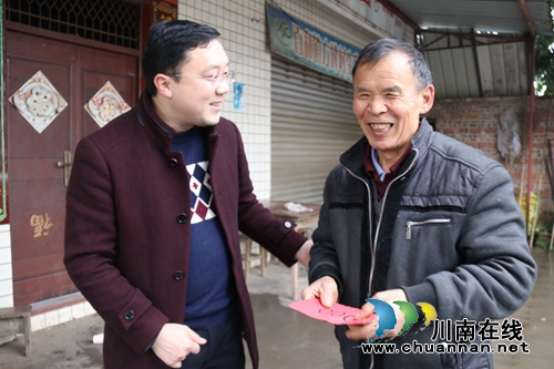 泸县百和镇开展春节送温暖活动(图3) 泸县百和镇开展春节送温暖活动(图3)