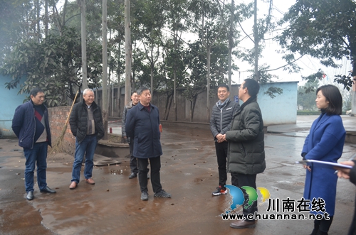 杨双全率队到泸县玉蟾街道开展岁末年初安全生产大检查(图3) 杨双全率队到泸县玉蟾街道开展岁末年初安全生产大检查(图3)