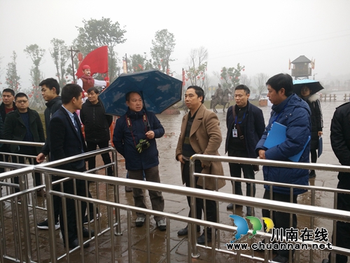 合江县旅游局开展尧坝驿彩灯大庙会活动安全联合检查(图1) 合江县旅游局开展尧坝驿彩灯大庙会活动安全联合检查(图1)