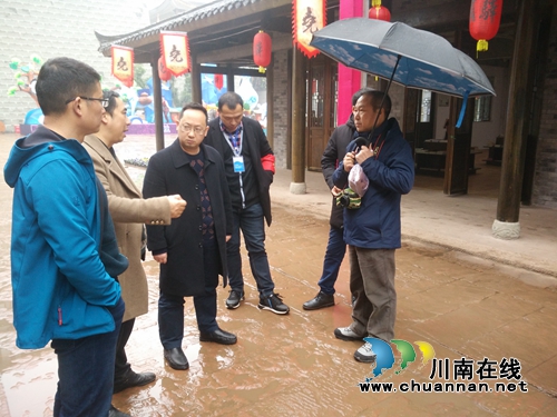 合江县旅游局开展尧坝驿彩灯大庙会活动安全联合检查(图2) 合江县旅游局开展尧坝驿彩灯大庙会活动安全联合检查(图2)