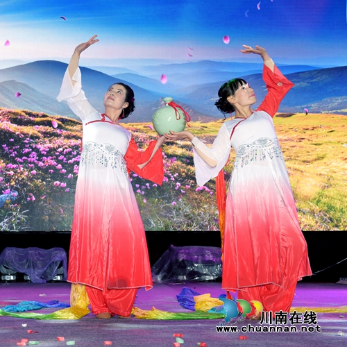 2019年仙潭集团迎春晚会暨表彰大会成功举办(图17)