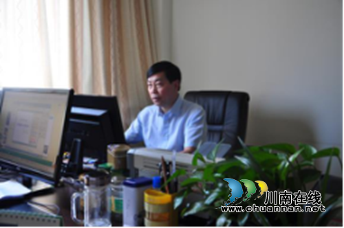 泸县李江树获得两个国家音乐一级证书(图1)