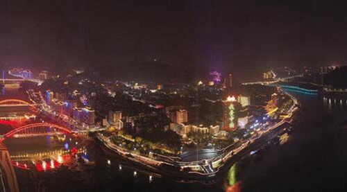 宜宾中心城区光彩工程春节期间灯光璀璨三江口(图1)