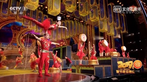 宜宾杂技登上央视春晚&nbsp;精湛技艺献给全国观众(图2)