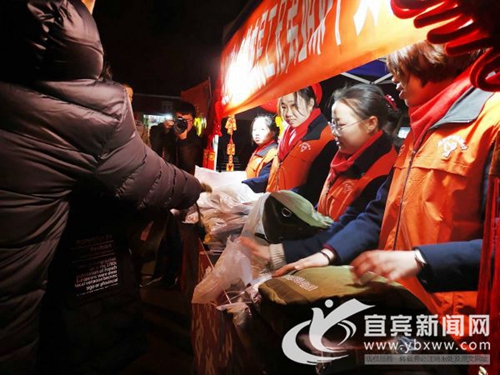 保障民工节后返岗&nbsp;宜宾火车站增开杭州广州列车(图1)