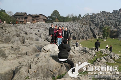 宜宾兴文春节接待游客81万人次&nbsp;收入4.776亿(图1)