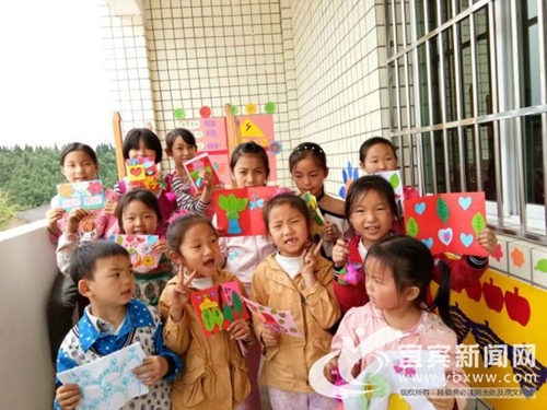 宜宾：“童伴计划”4年覆盖8万农民工子女(图3)